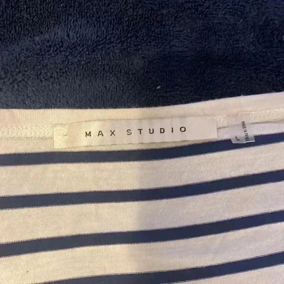 Max Studio Tee - Picture 3 of 3
